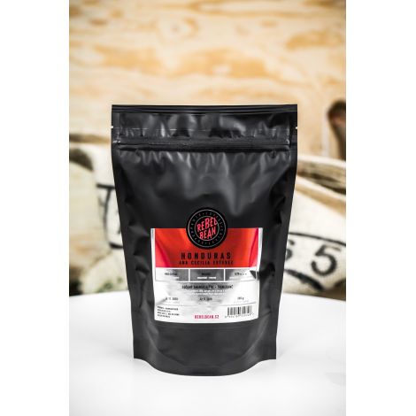 Rebelbean, Honduras, Ana Cecilia Estevez