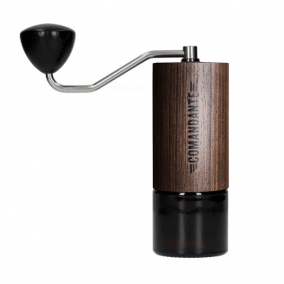 Comandante C40 Nitro Penge csokoládé Fineline