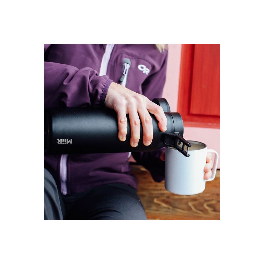 MiiR Howler 950ml termopalack - fekete