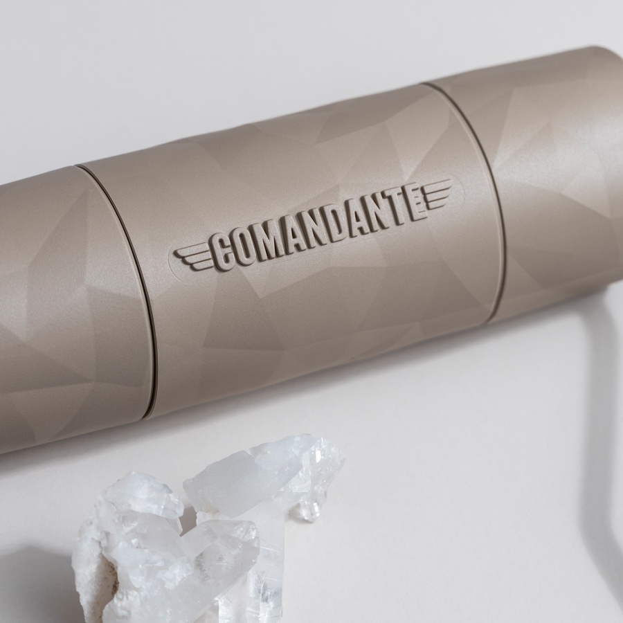 Kávéőrlő Comandante - X25 Trailmaster Dune Dune