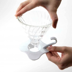 Szklany dripper Hario V60-01 - biały (VDGR-01-W) 2