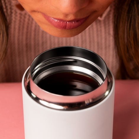 Fellow Carter Mindenhol bögre 473ml fehér