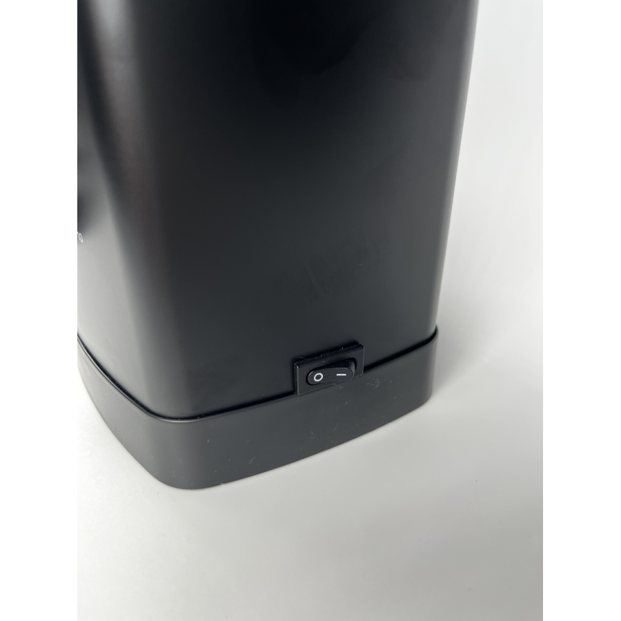 Elektromos daráló Wilfa Svart CGWS-130B fekete