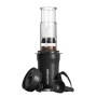 Az AeroPress Go Plus egy könnyű, hordozható, tartós kávéfőző, amelyet kifejezetten utazóknak terveztek.