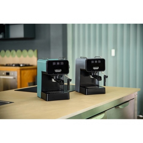 Karos kávéfőző GAGGIA Deluxe Espresso - szürke