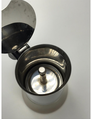 Bialetti Venus 4 csésze, induk. moka vízforraló HASZNÁLT / KEDVEZMÉNYEZETT