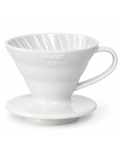 Hario csepegtető V60-01 kerámia – fehér (VDC-01W)