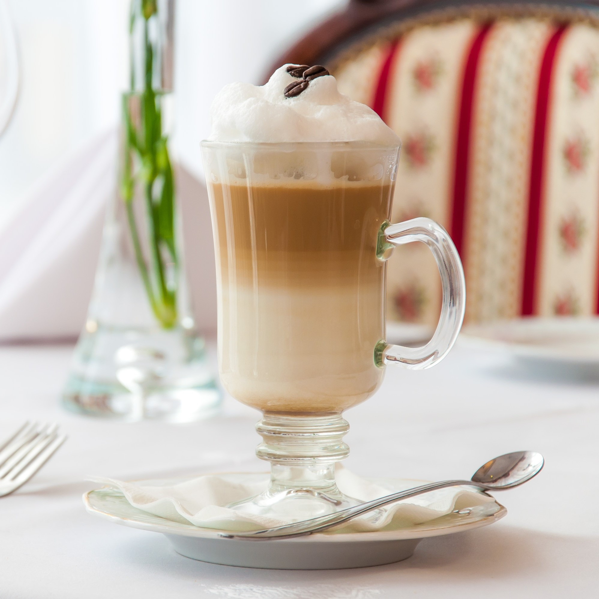 Latte macchiato kávé készítése